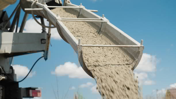 Best Commercial Concrete Services in Parkwood, CA